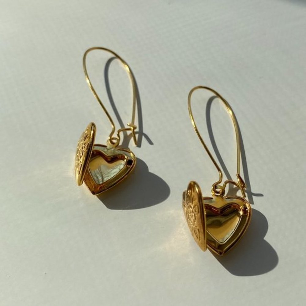 Gold Plated Heart Locket on Kidney Earwire Earrings